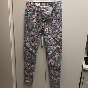 NWT GIRLS FLORAL JEGGINGS